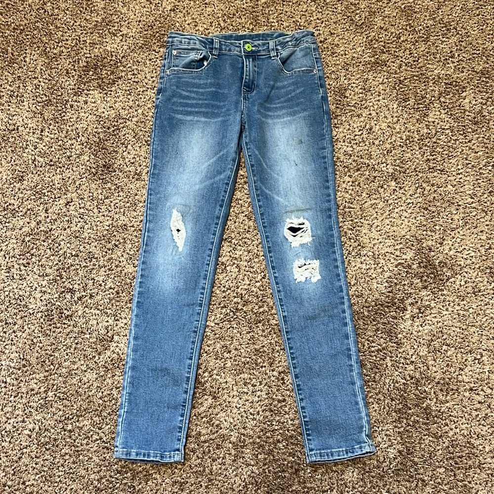 Boys size 14 jeans, distressed look from Tamnoon.